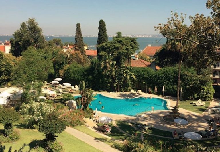 7 dicas de hotéis com piscina em Lisboa