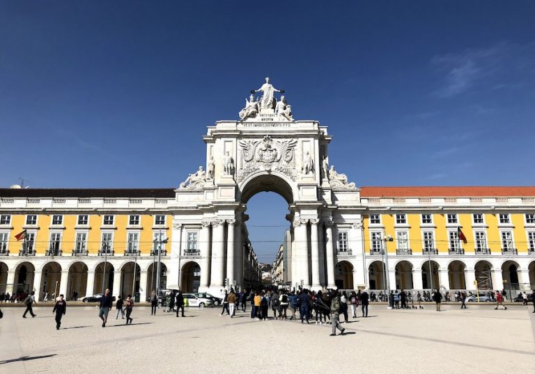 Como e onde reservar passeios e ingressos em Portugal com antecedência